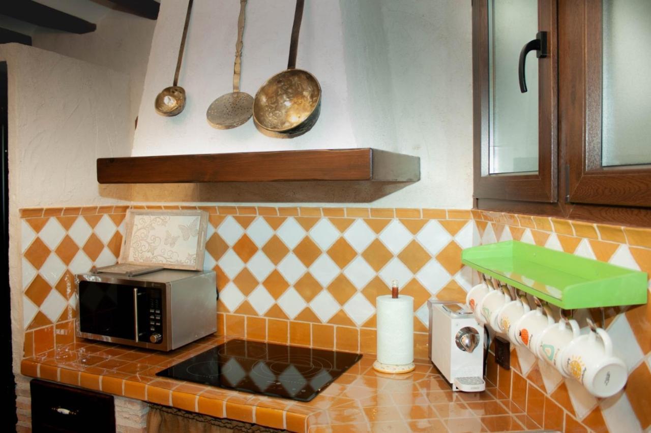 Casa Rural La Bodega, Ofrece Cata De Vino Gratis Horche Exterior foto
