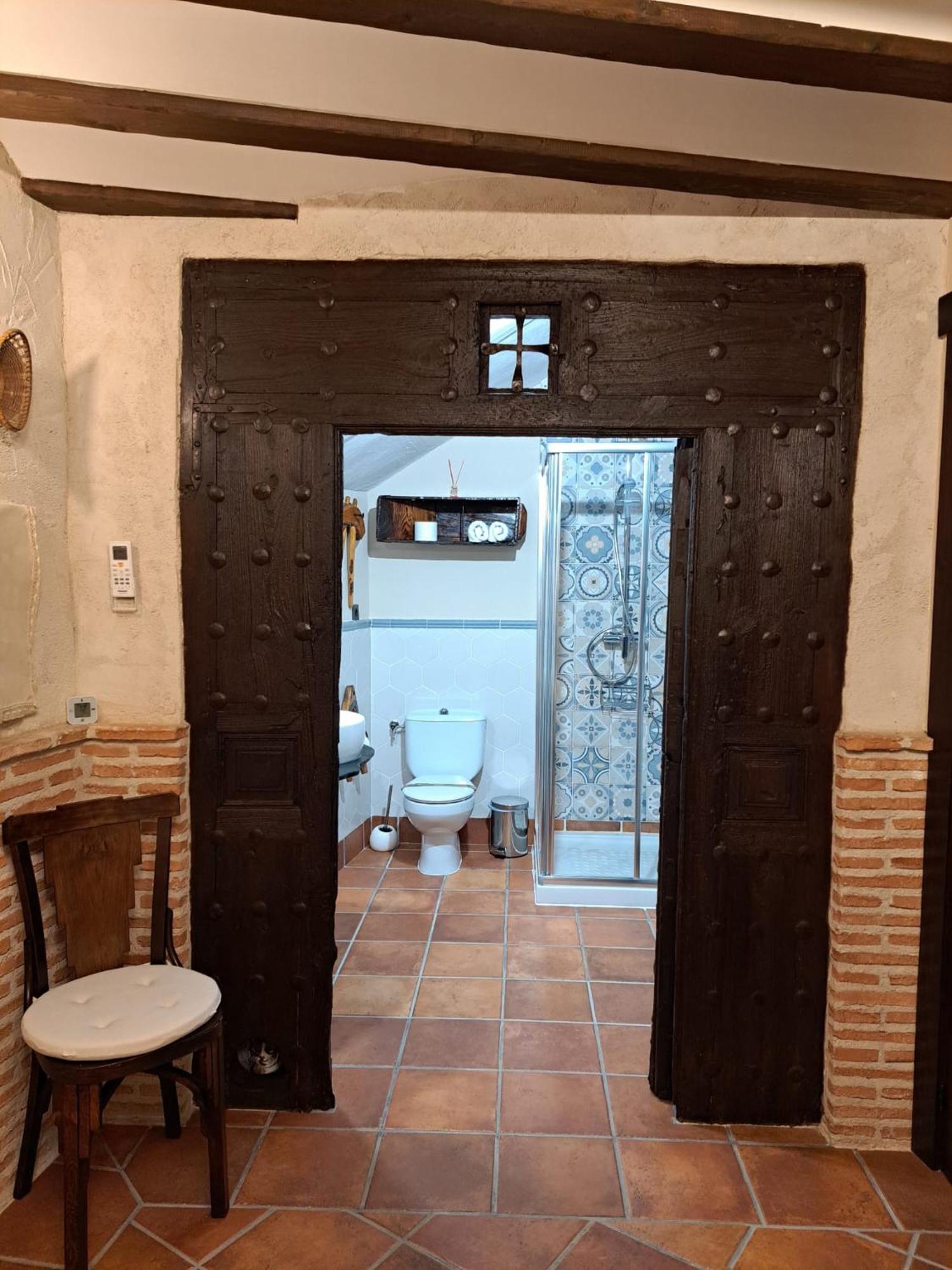 Casa Rural La Bodega, Ofrece Cata De Vino Gratis Horche Exterior foto