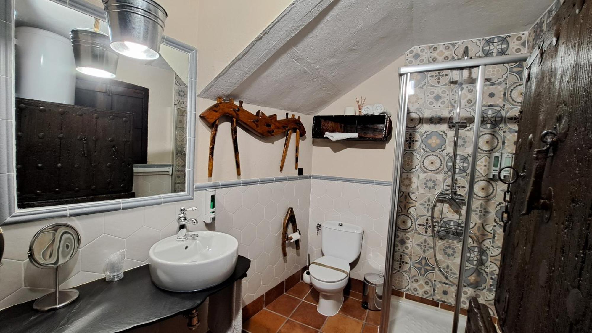 Casa Rural La Bodega, Ofrece Cata De Vino Gratis Horche Exterior foto